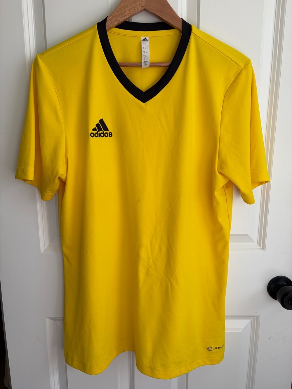adidas Men’s Yellow V-Neck Athletic Jersey with Black Trim size L. Goal keeper